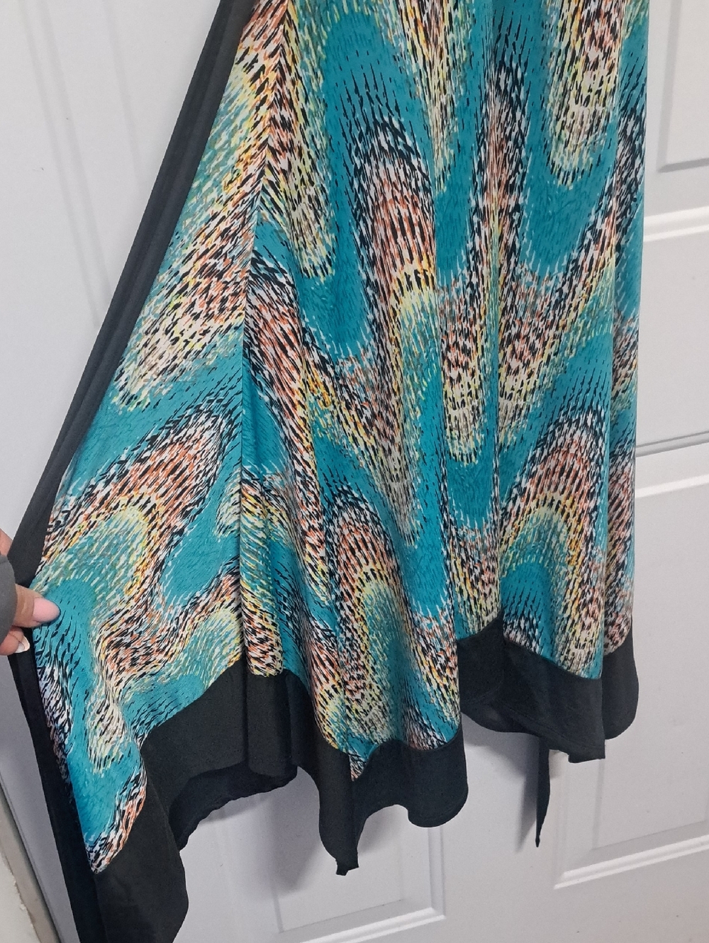 Multicolor Zigzag Pattern Dress - Picture 4 of 6